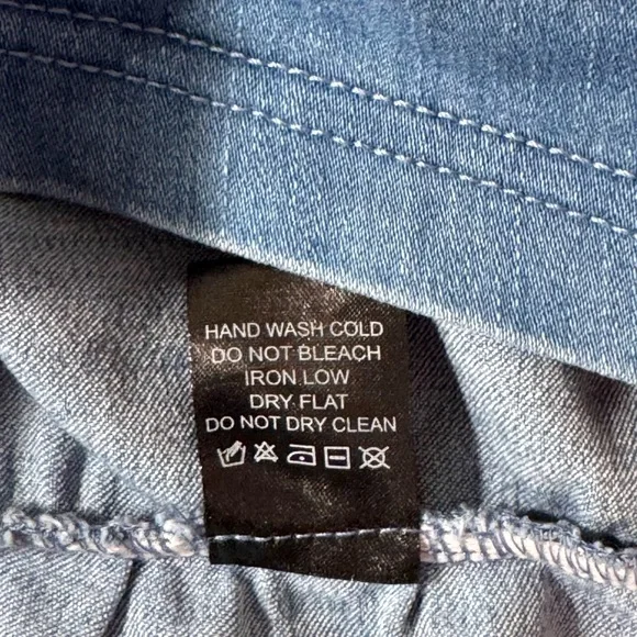 Iris Rouched Stretchy Med Blue Denim Dress On or Off Shoulder Size Large - Picture 9 of 9